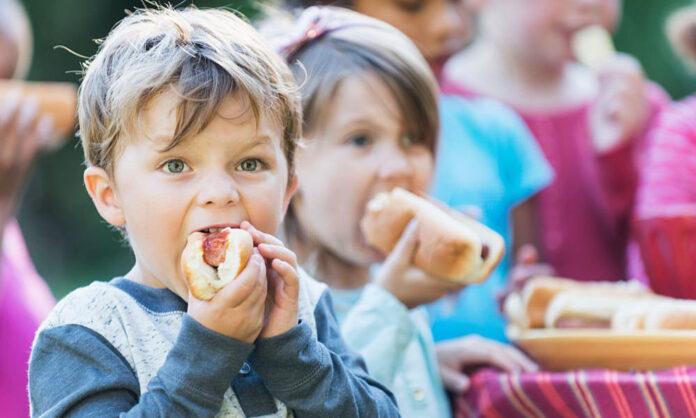 aliments dangereux pour les enfants
